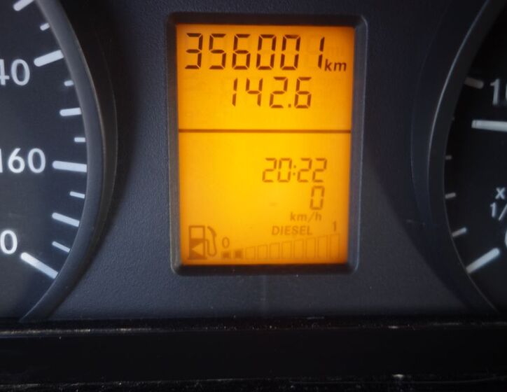 Mercedes-Benz Sprinter 37