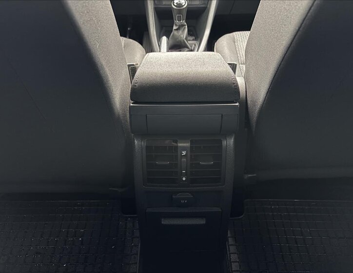 Volkswagen Caddy Kombi 1,4 l 96 kw