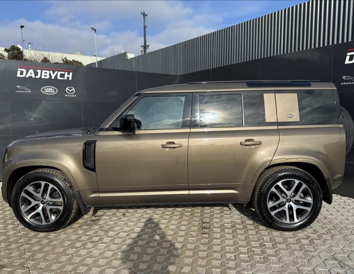 Land Rover Defender SUV 3,0 l 183 kw