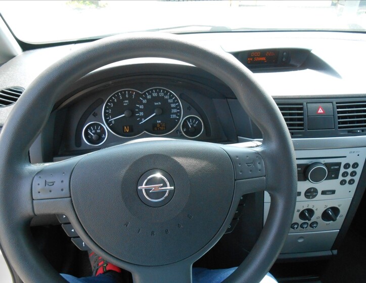 Opel Meriva 28