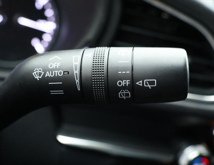 Mazda CX-30 SUV / Terénní 2,0 l 110 kw