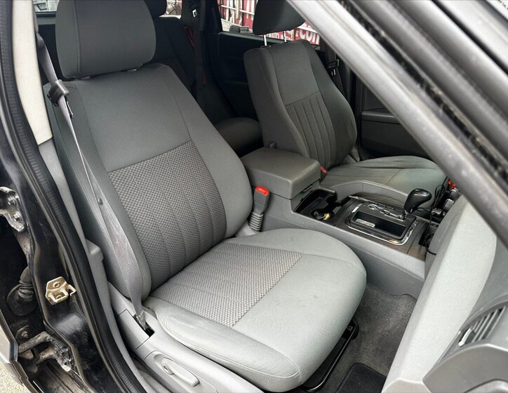 Jeep Grand Cherokee Ostatní 3,7 l 154 kw