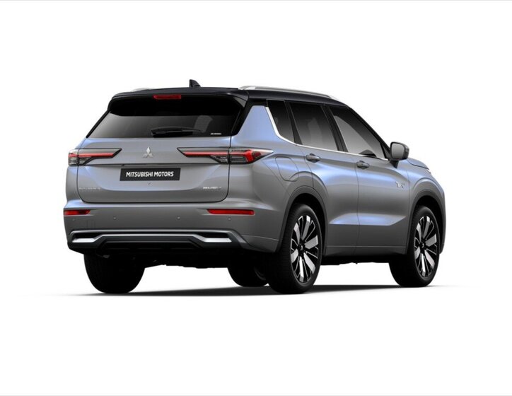 Mitsubishi Outlander SUV / Terénní 2,4 l 225 kw