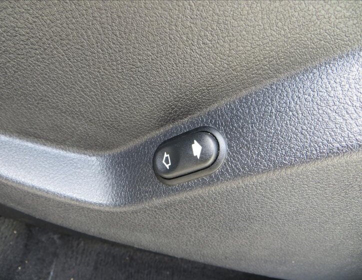 Ford S-MAX MPV 2,2 l 147 kw