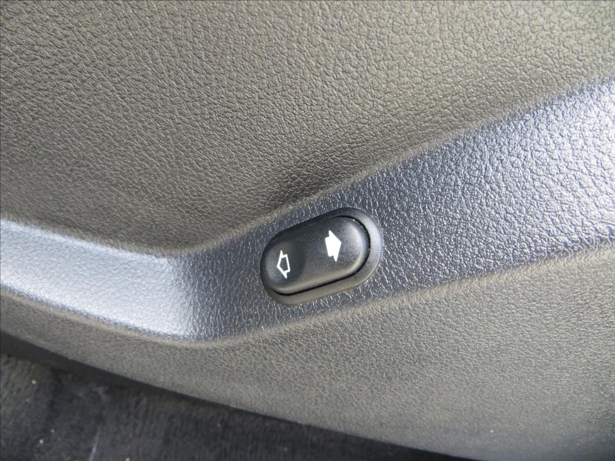 Ford S-MAX MPV 2,2 l 147 kw