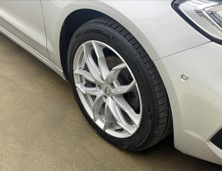 Ford Mondeo Kombi 2,0 l 110 kw