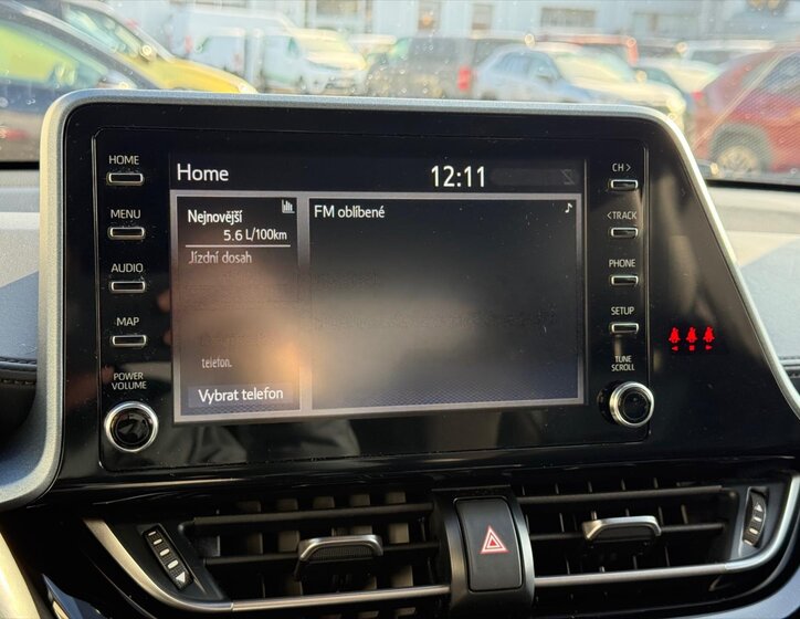 Toyota C-HR SUV 1,8 l 72 kw