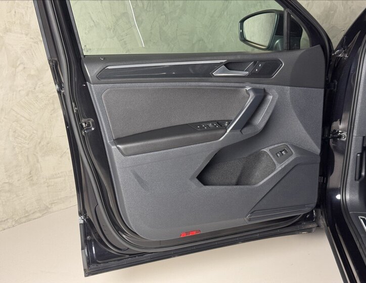 Volkswagen Tiguan SUV 2,0 l 110 kw