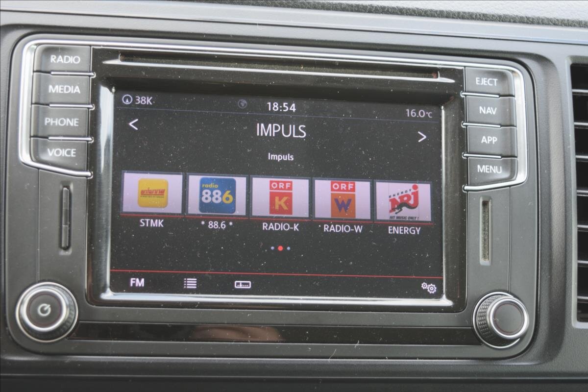 Volkswagen Transporter Kombi 2,0 l 110 kw