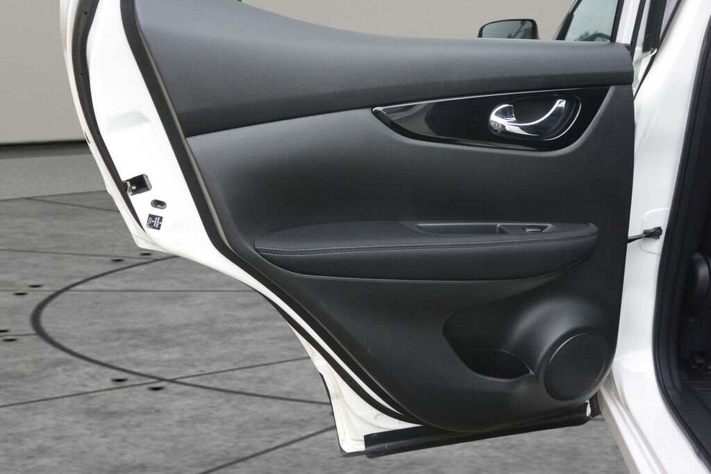 Nissan Qashqai SUV / Terénní 1,2 l 85 kw