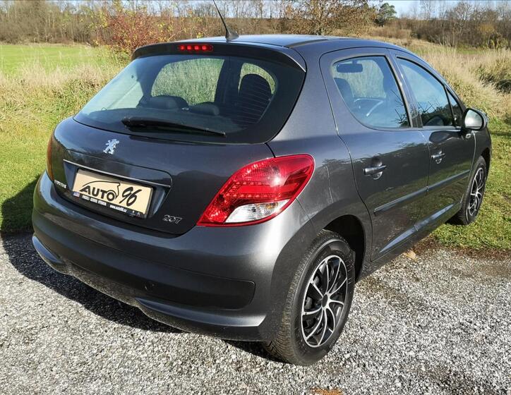 Peugeot 207 2