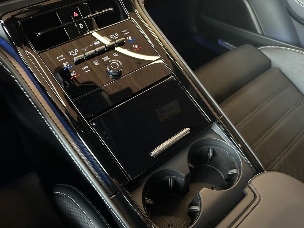 Porsche Panamera Sedan / Limuzína 4,0 l 368 kw