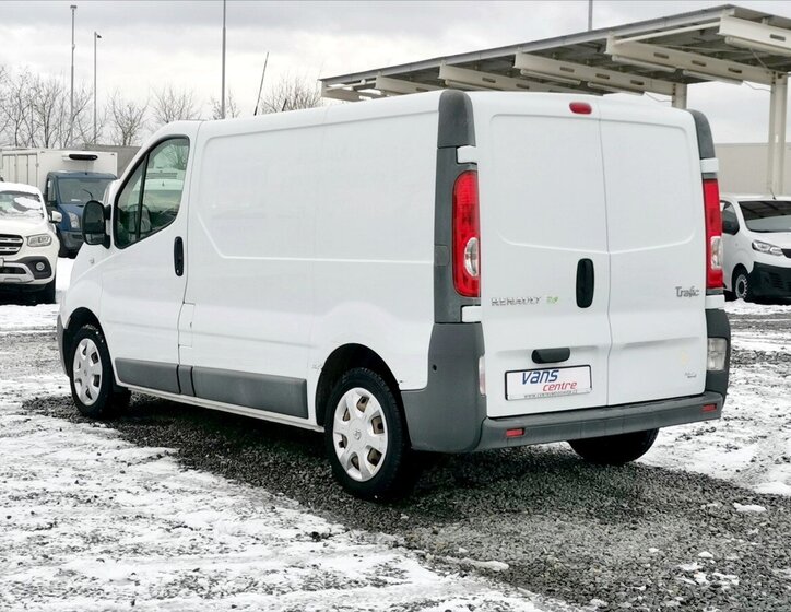 Renault Trafic Ostatní 2,0 l 66 kw