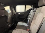 Volvo XC40 11