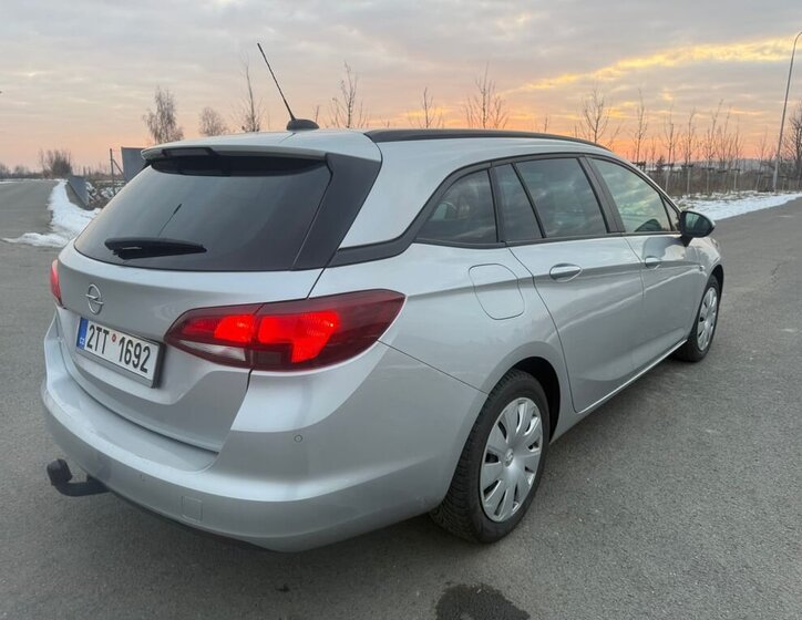 Opel Astra Kombi 1,2 l 81 kw