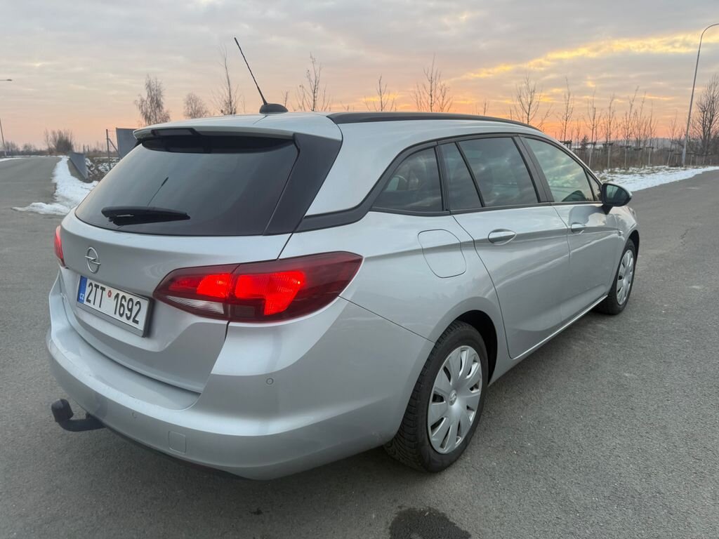 Opel Astra Kombi 1,2 l 81 kw