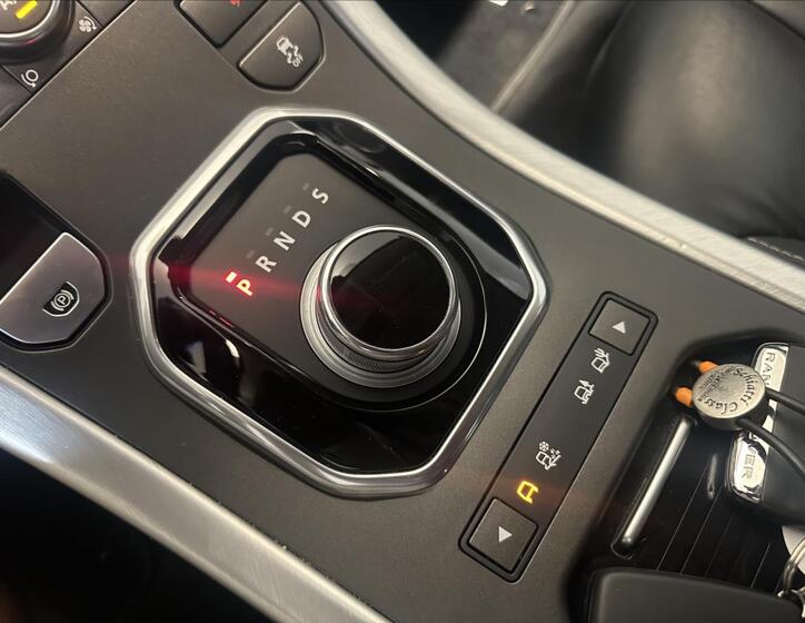 Land Rover Range Rover Evoque 36