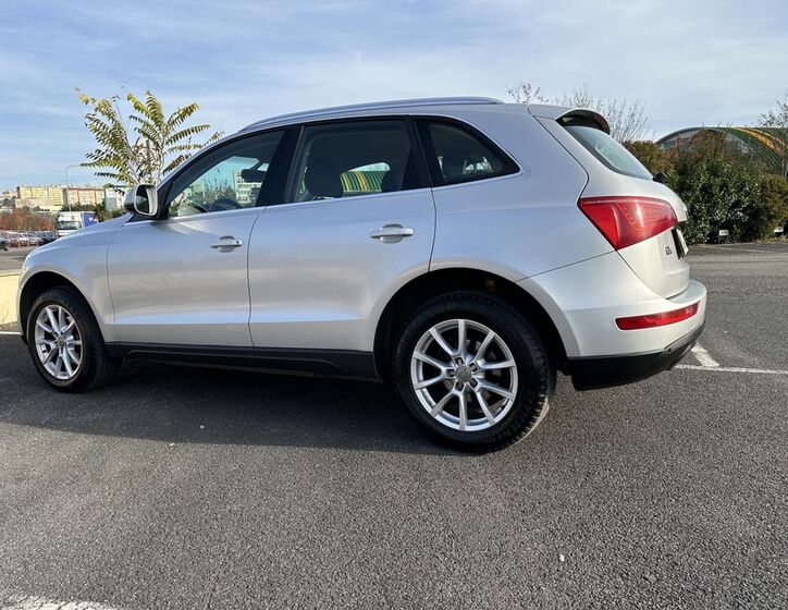 Audi Q5 5
