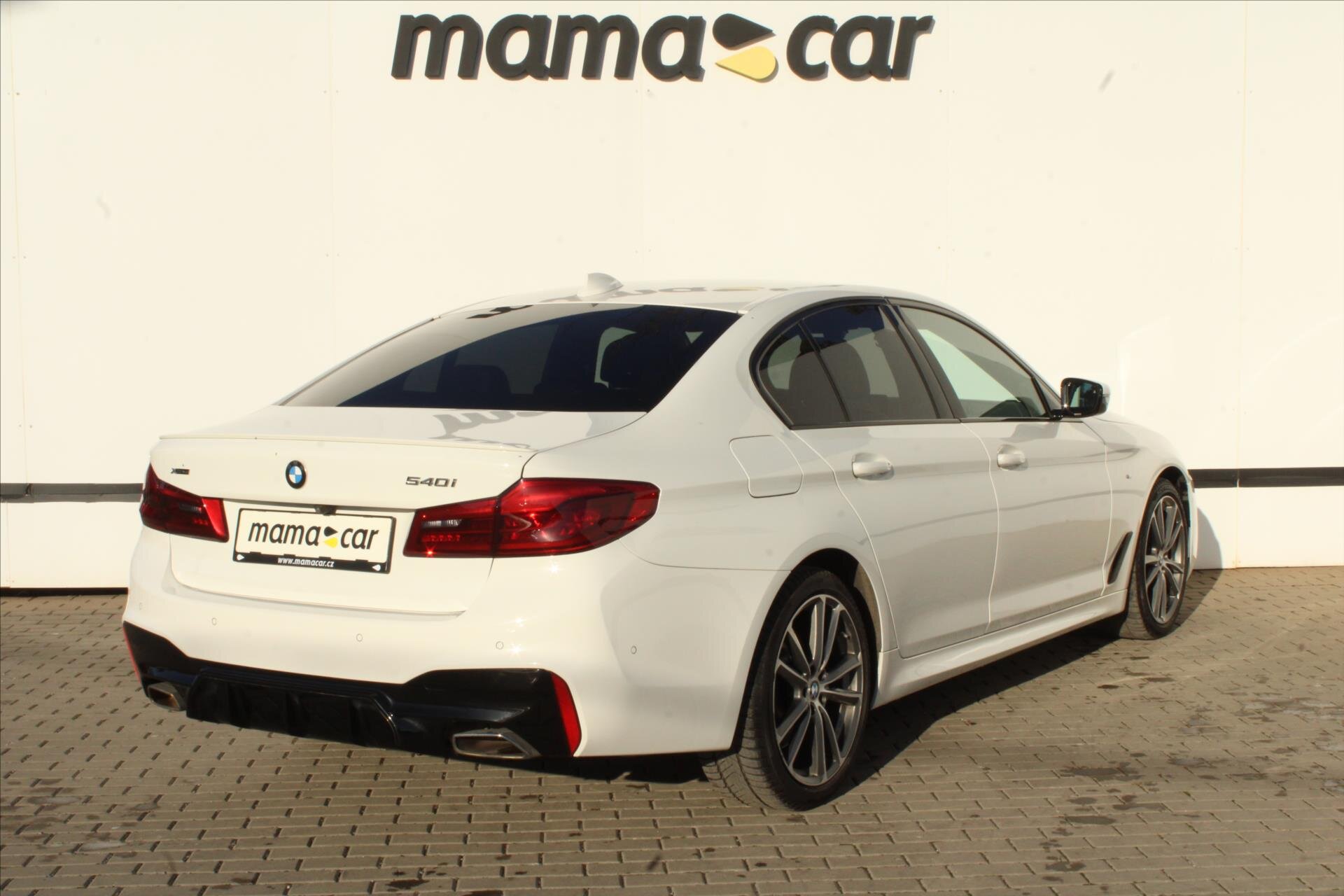 BMW Řada 5 Sedan / Limuzína 3,0 l 250 kw