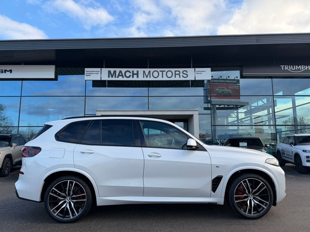 BMW X5 SUV / Terénní 3,0 l 250 kw