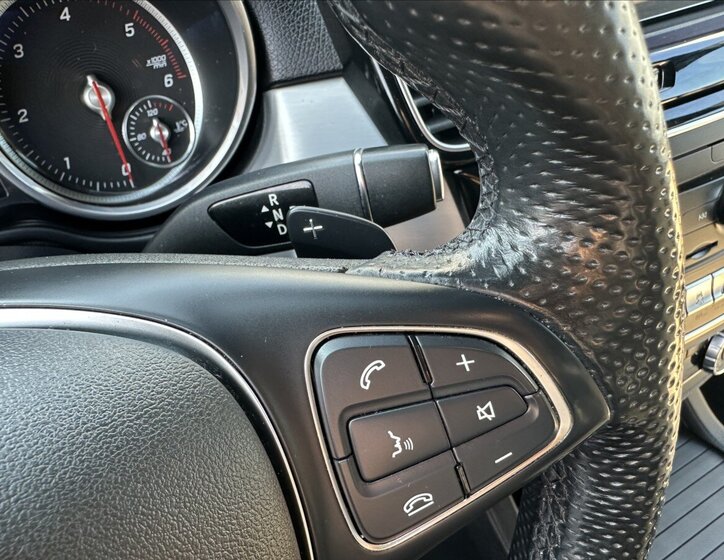 Mercedes-Benz GLE SUV / Terénní 3,0 l 190 kw