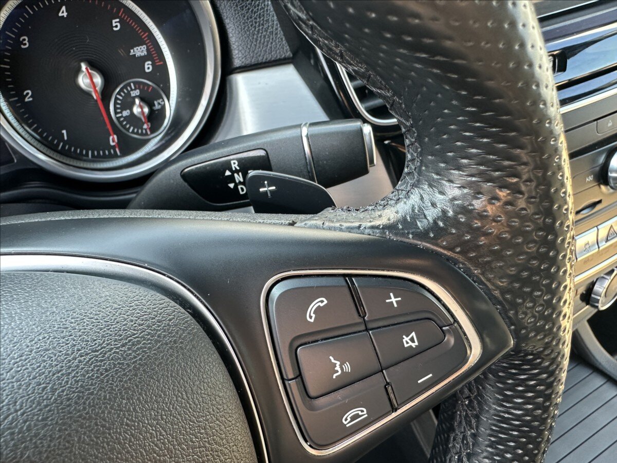 Mercedes-Benz GLE SUV / Terénní 3,0 l 190 kw