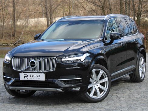 Volvo XC90 SUV / Terénní 2,0 l 165 kw