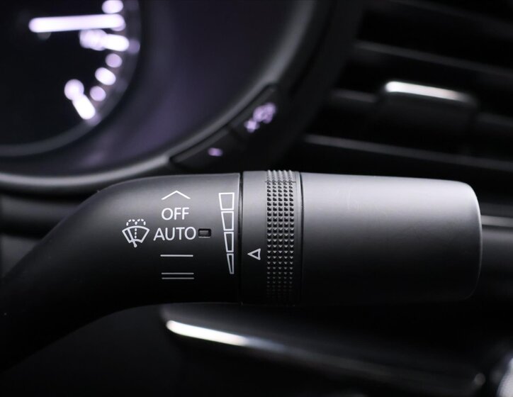 Mazda 3 Sedan 2,0 l 137 kw