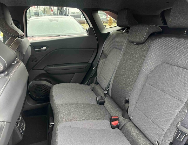 Mitsubishi Grandis SUV 1,3 l 104 kw