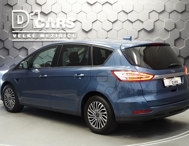 Ford S-MAX MPV 2,0 l 110 kw