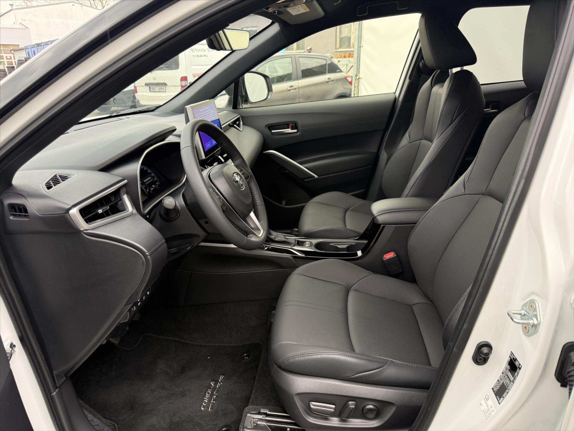 Toyota Corolla Cross SUV / Terénní 2,0 l 112 kw