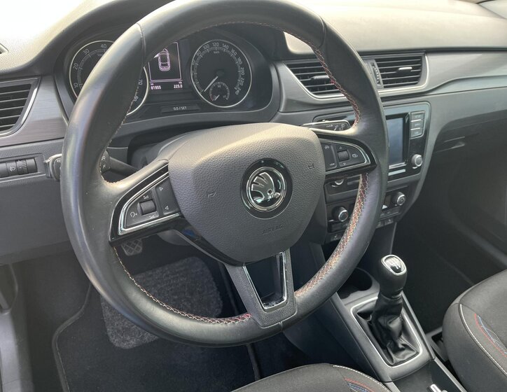 Škoda Rapid Hatchback 999,0 70 kw