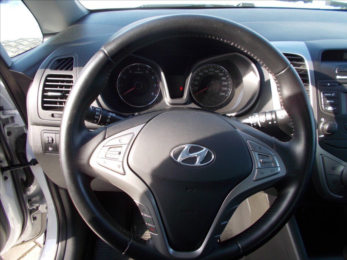 Hyundai ix20 MPV 1,6 l 91 kw