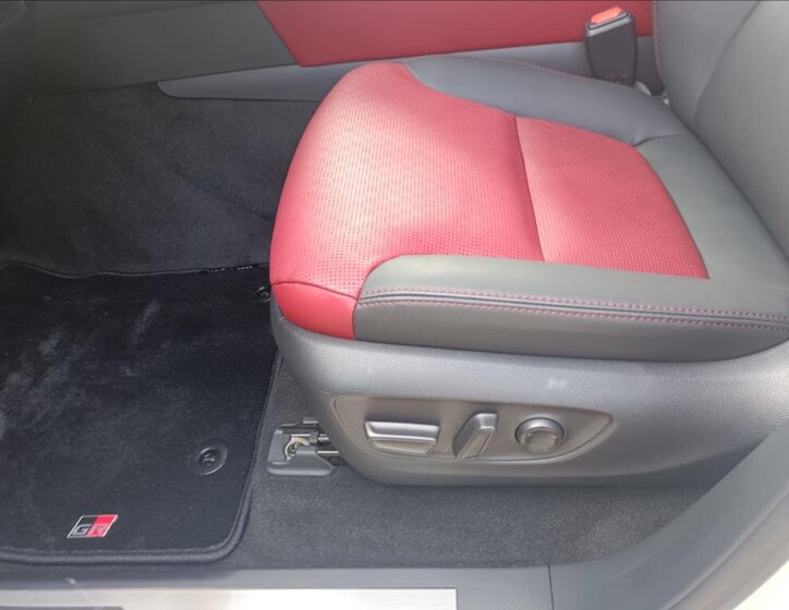 Toyota Land Cruiser Ostatní 3,4 l 305 kw