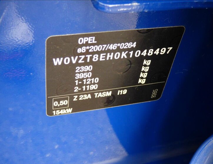 Opel Insignia Kombi 2,0 l 154 kw