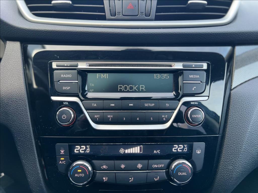 Nissan X-Trail SUV / Terénní 1,6 l 96 kw