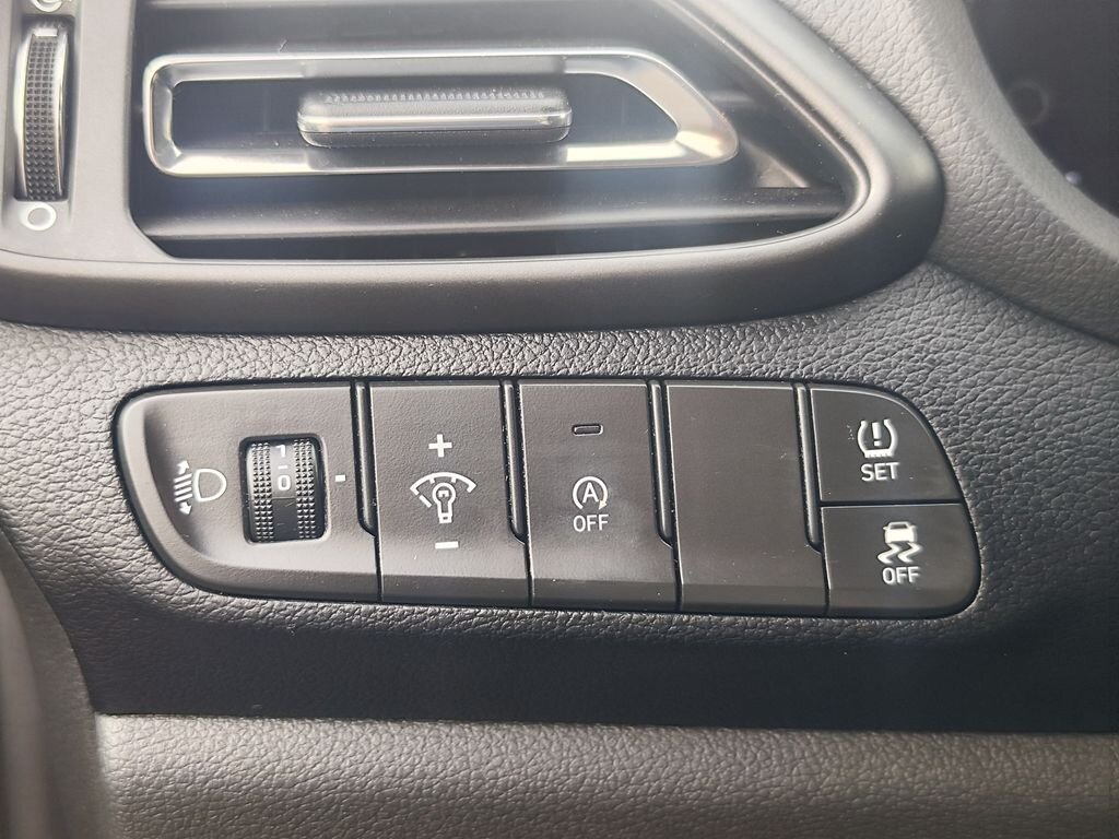 Hyundai i30 Liftback 1,5 l 117 kw