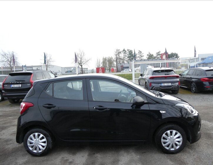 Hyundai i10 Hatchback 998,0 49 kw