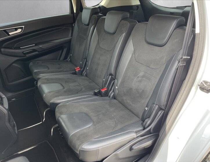 Ford S-MAX MPV 2,0 l 110 kw