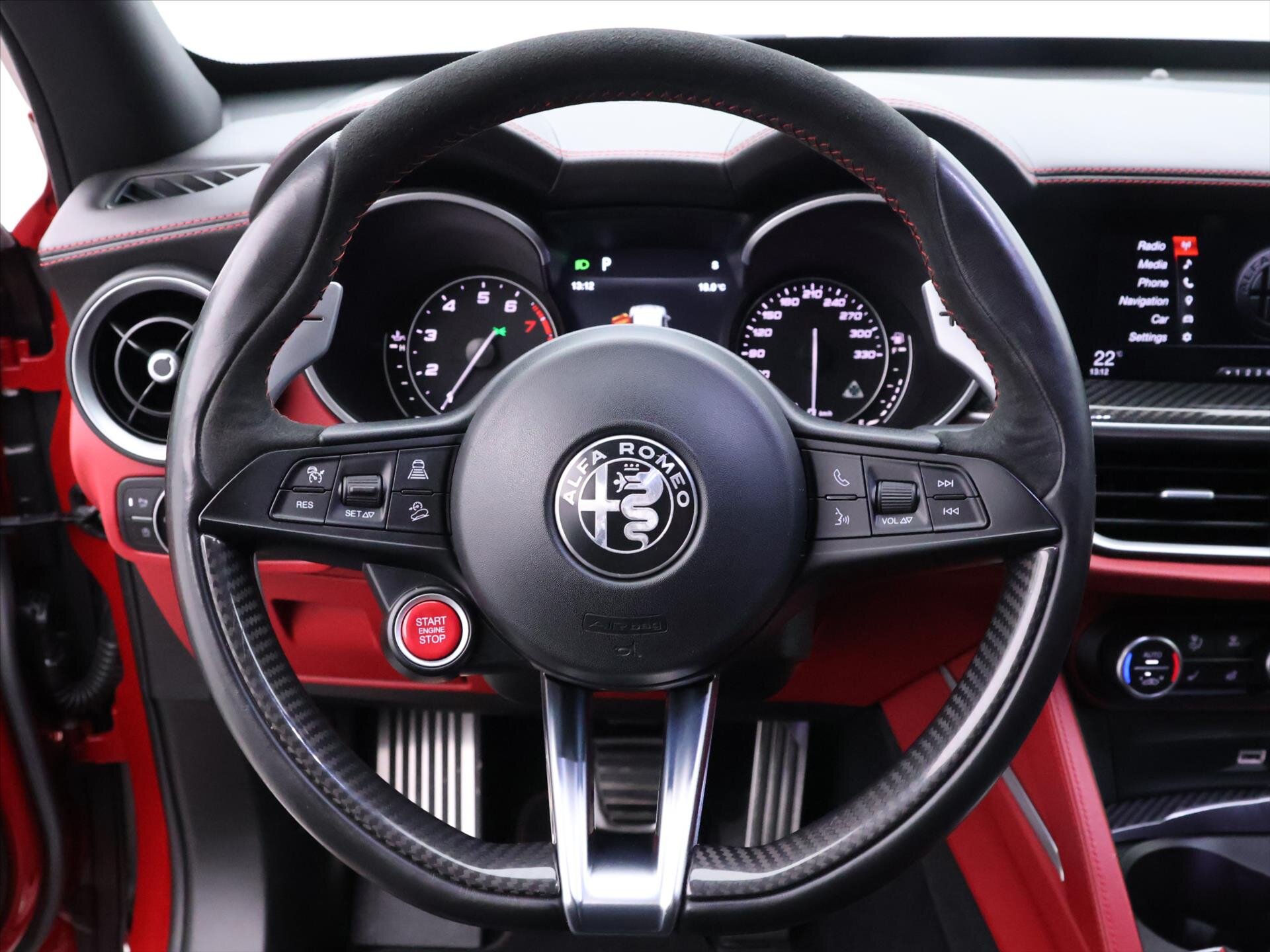 Alfa Romeo Stelvio SUV / Terénní 2,9 l 375 kw