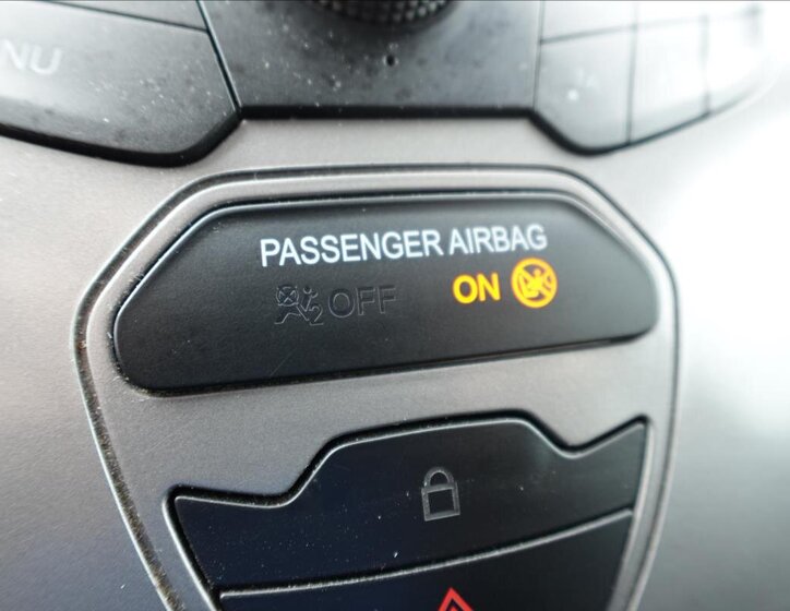 Ford Transit Ostatní 2,0 l 77 kw