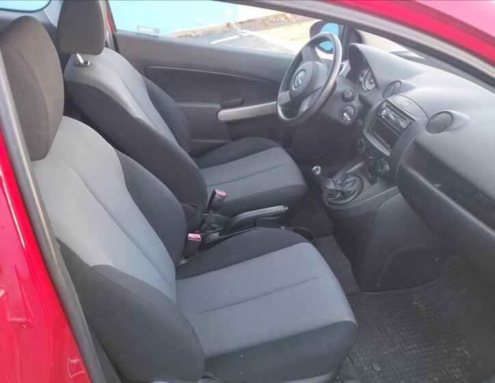 Mazda 2 Hatchback 1,3 l 55 kw