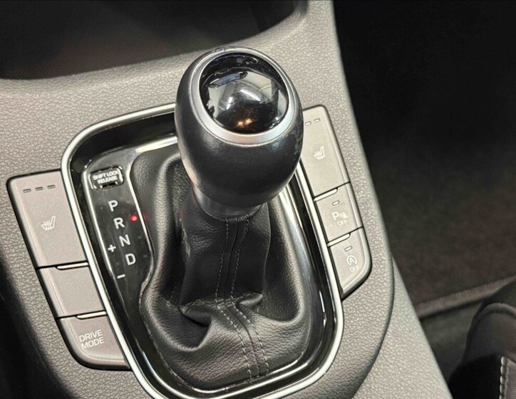 Hyundai i30 Hatchback 1,4 l 103 kw