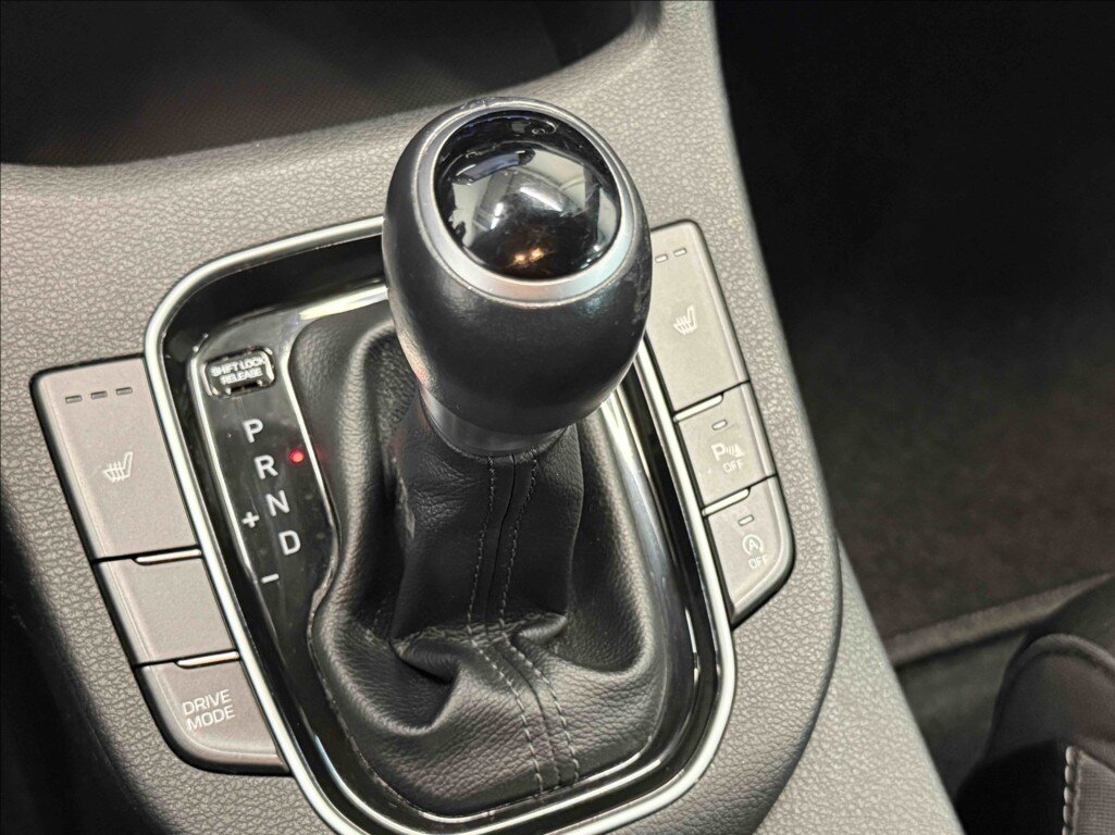 Hyundai i30 Hatchback 1,4 l 103 kw