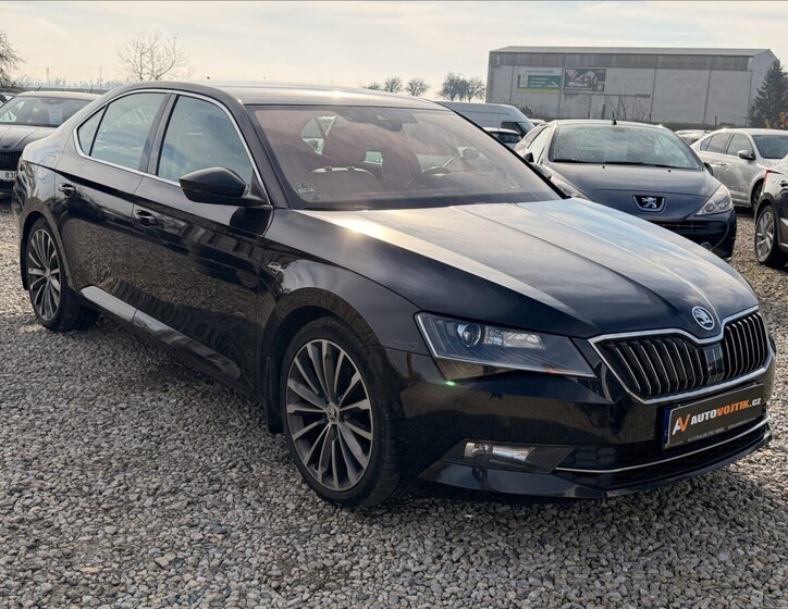 Škoda Superb 3