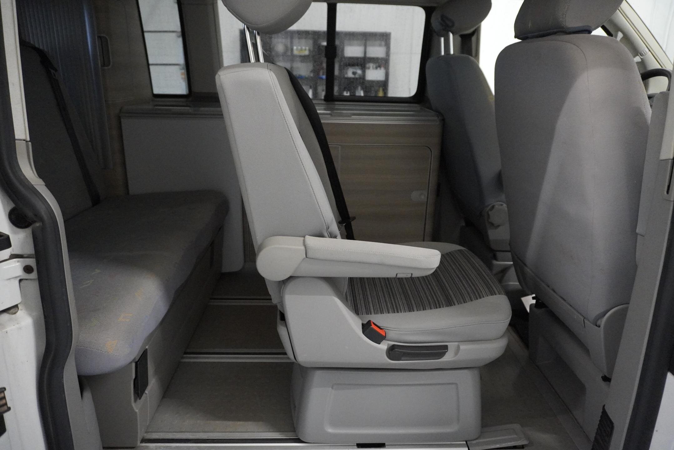 Volkswagen Transporter Ostatní 2,0 l 103 kw