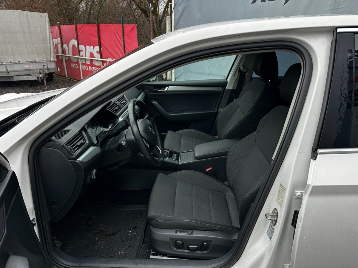 Škoda Superb Sedan 2,0 l 110 kw