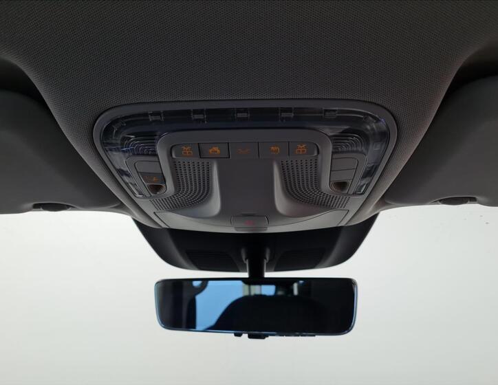 Mercedes-Benz Vito 17