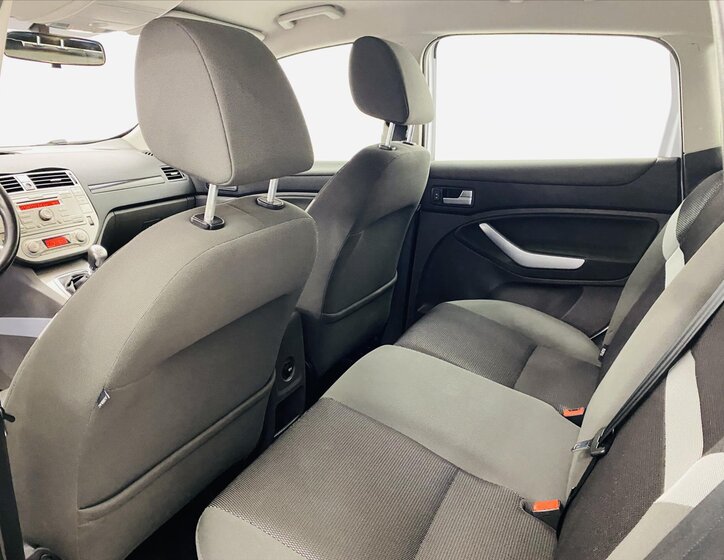 Ford Kuga SUV 2,0 l 103 kw