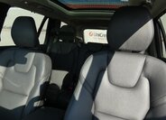 Volvo XC90 SUV / Terénní 2,0 l 173 kw